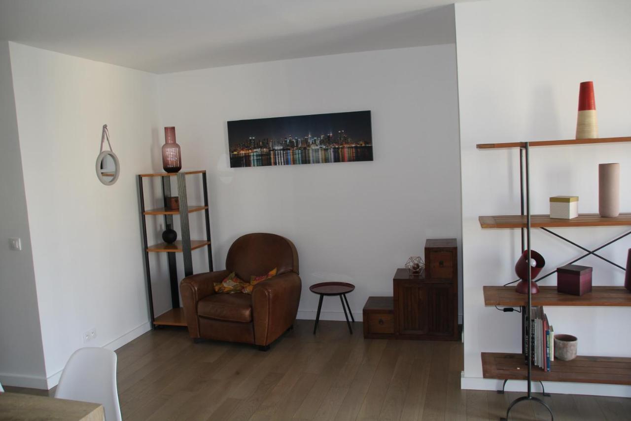 Disney Apart,3 Mn From Disney, 4Bedrooms, Double Free, Secured Parking,105 M2 Chessy  Kültér fotó